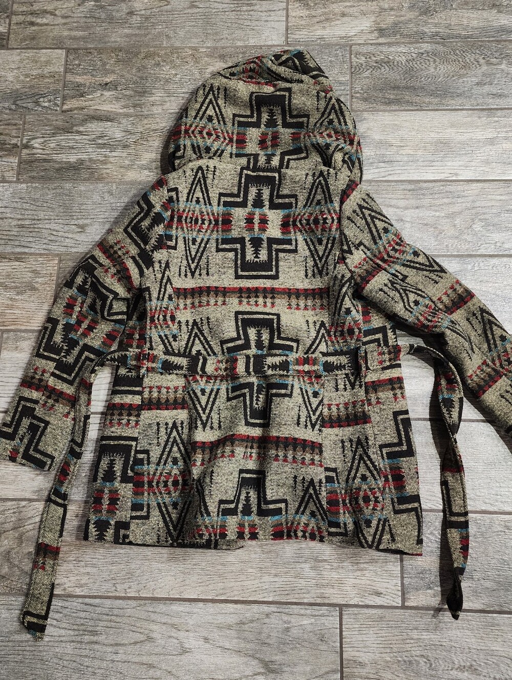 Mossimo Aztec Print Hooded Jacket - Picture 4 of 4